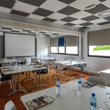 Hotel Brit Rennes 3*